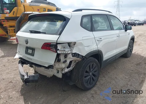 2022 Volkswagen Taos 1.5T S z USA, uszkodzony, nr VIN 3VVDX7B26NM002328